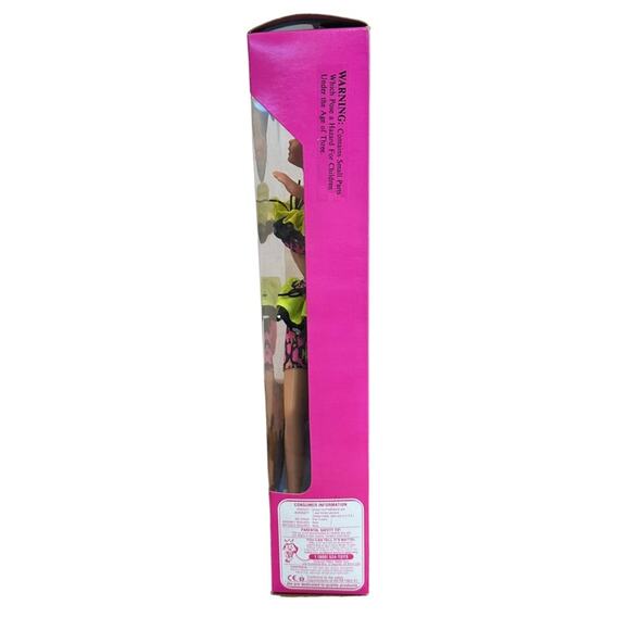 Vintage 1992 Disney Fun Barbie Disney Exclusive NRFB - Picture 5 of 8